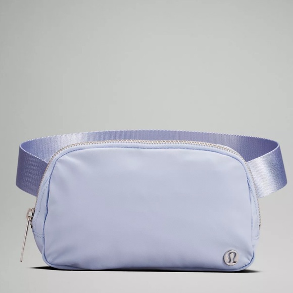 lululemon athletica Handbags - lululemon everywhere belt bag 🤍